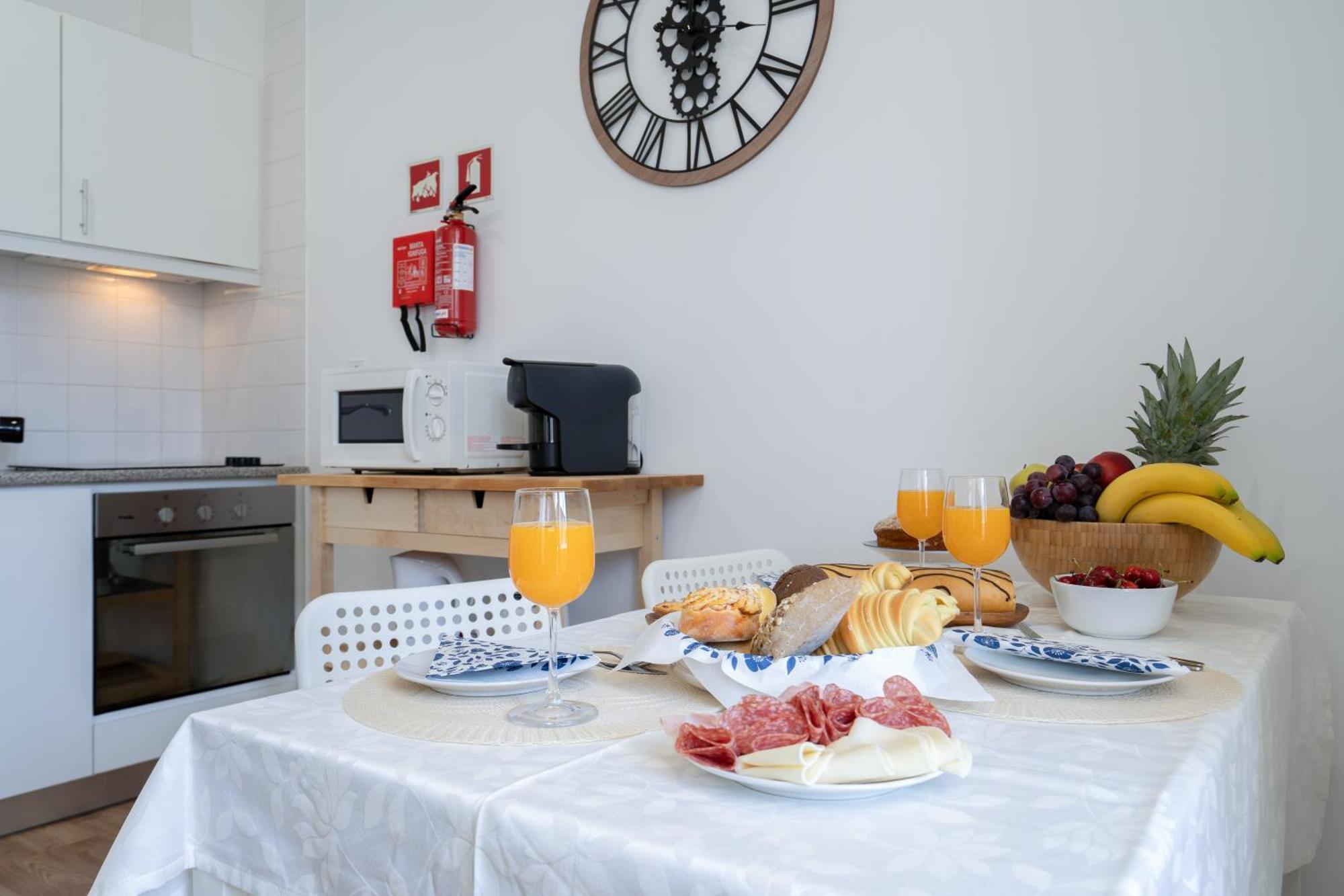 Apartmán Host Wise - Colorful Fresh Flats - Batalha Porto Exteriér fotografie